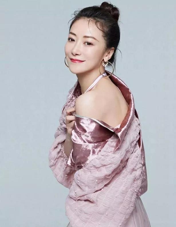 陈紫函：明艳动人，温婉大方，魅力十足