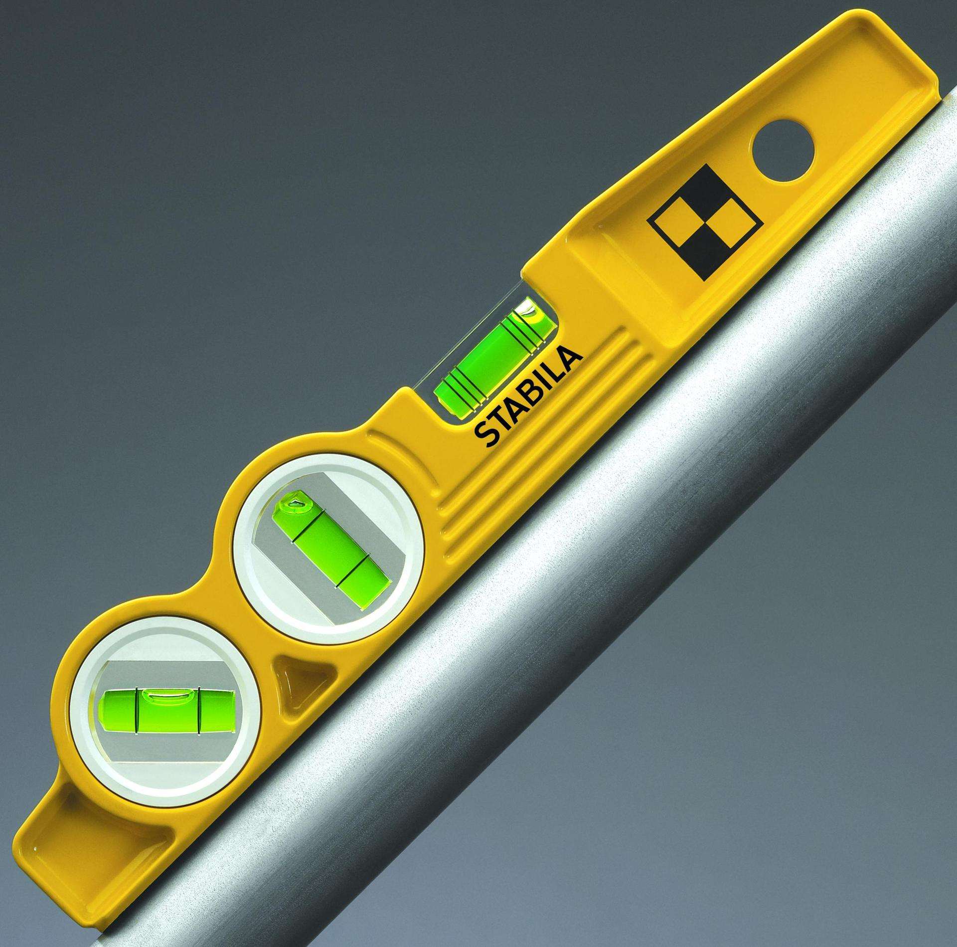 空调制冷差，未必是缺氟；别再被维修工忽悠了，自己动手就能解决