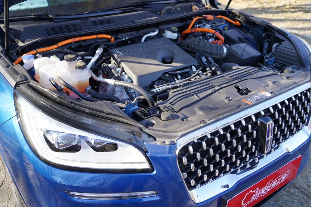 試駕長安林肯冒險家PHEV！沒被歐洲化，不想爛大街的新選擇？