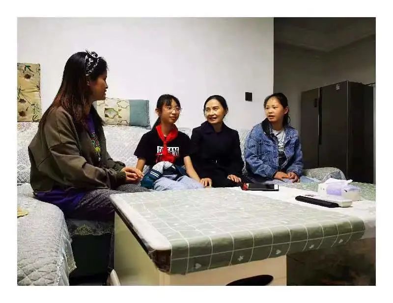 家访，一场教育的行走｜成都市江小学开启全员“暖心”家访之旅