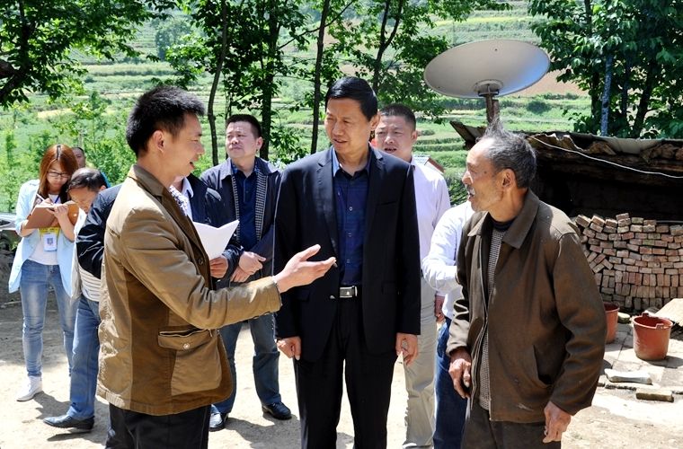 2022年村干部待遇出爐，工資大漲，為何還有人主動辭職？