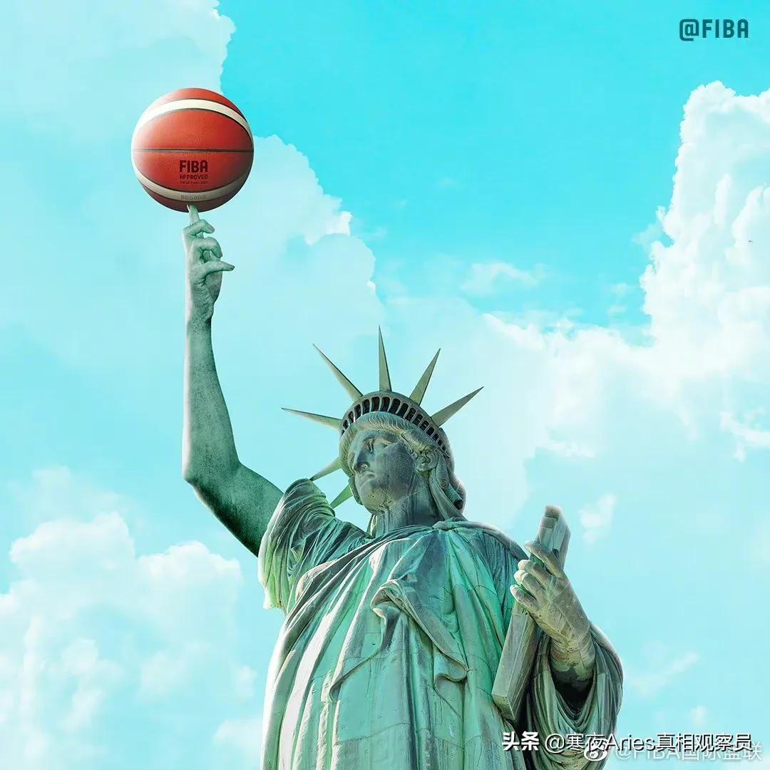 为什么nba篮板有国旗(2022 NBA选秀大会，状元全名真难写，曾凡博西服绣国旗参加)