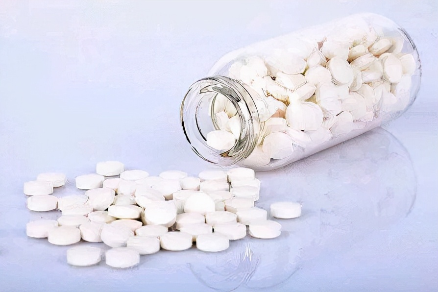 "安乃近"价格便宜,治疗效果好,现在却买不到了,是什么原因?