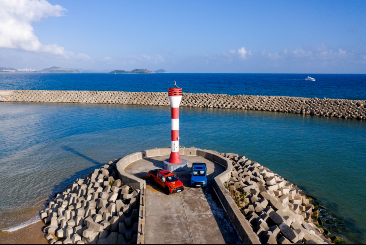 高端不设限 驭炮大将军“2.0T+采埃孚8AT”全面解锁潮流皮卡新玩法