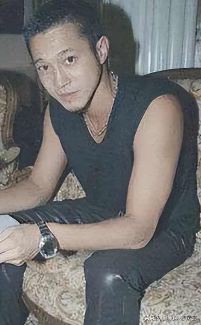 赌王何鸿燊的7位女婿，现状天差地别，你觉得哪位最帅气？