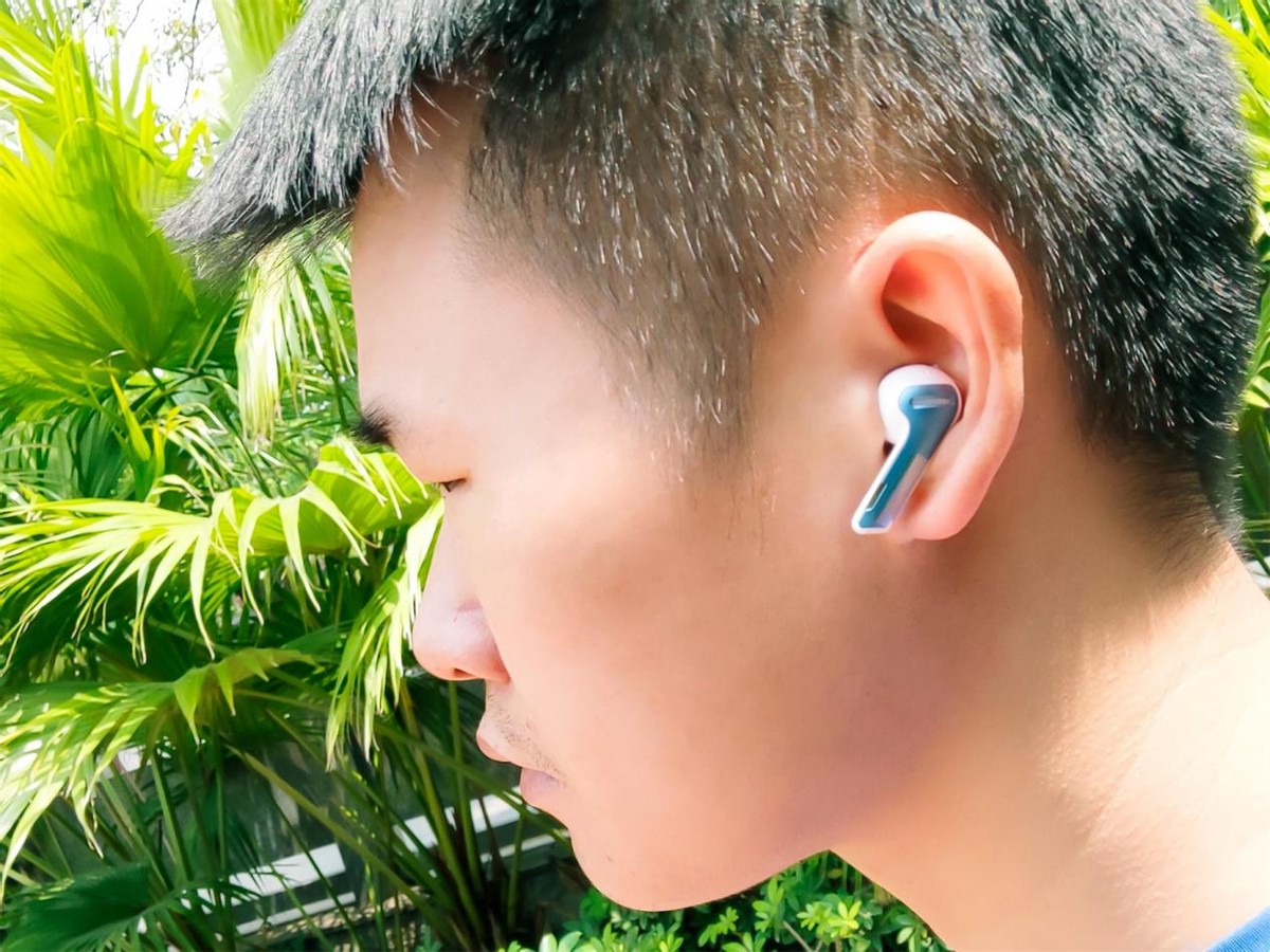 HiFi音效，电竞品质，QCY机甲款G1蓝牙耳机