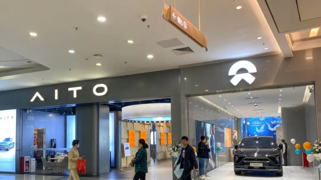 新车订单朋友圈刷屏,老车主自发免费宣传,什么品牌这么牛?
