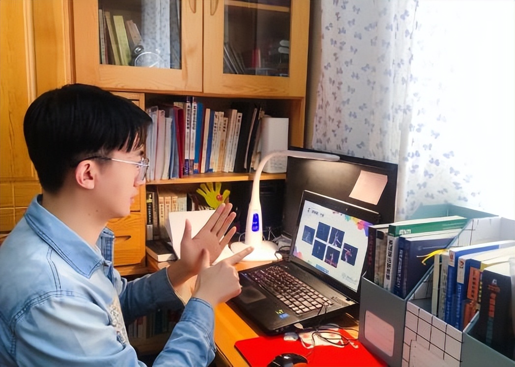 假期通知！2022各高校暑假时间公布，开学时间或将“统一提前”