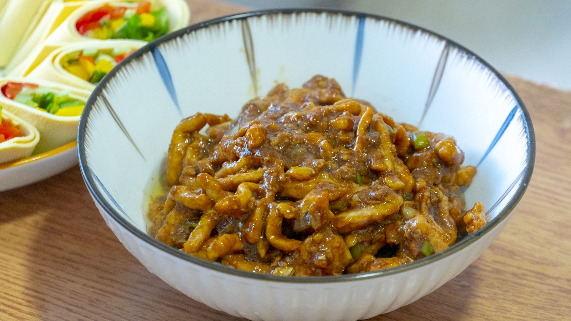 年夜饭，记得给家人做这道“富贵吉祥”，寓意好，一卷一切就上桌