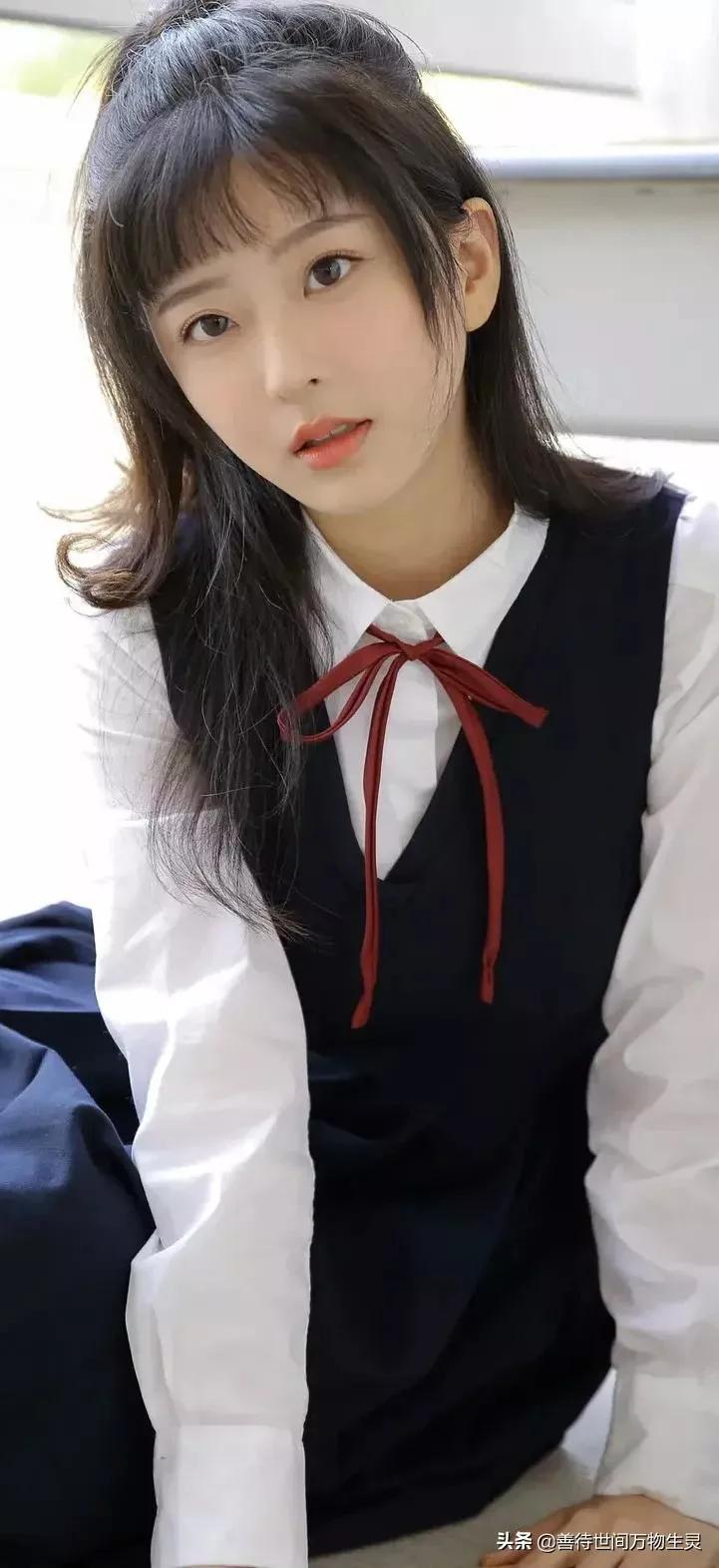 如花似玉的王嘉丽