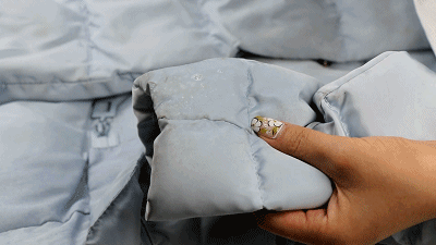 羽绒服弄脏难洗？用这3种“去污水”，比干洗店洗得还干净