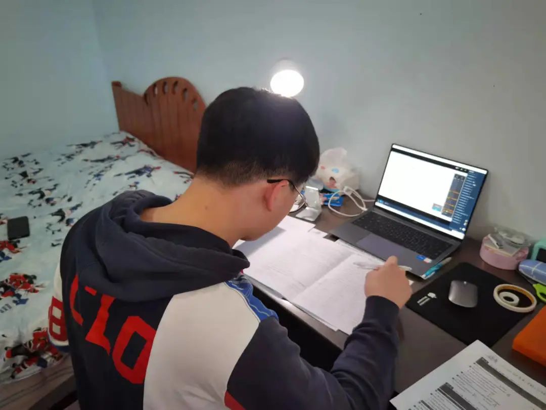 潍坊恒德实验学校线上教学有序开展