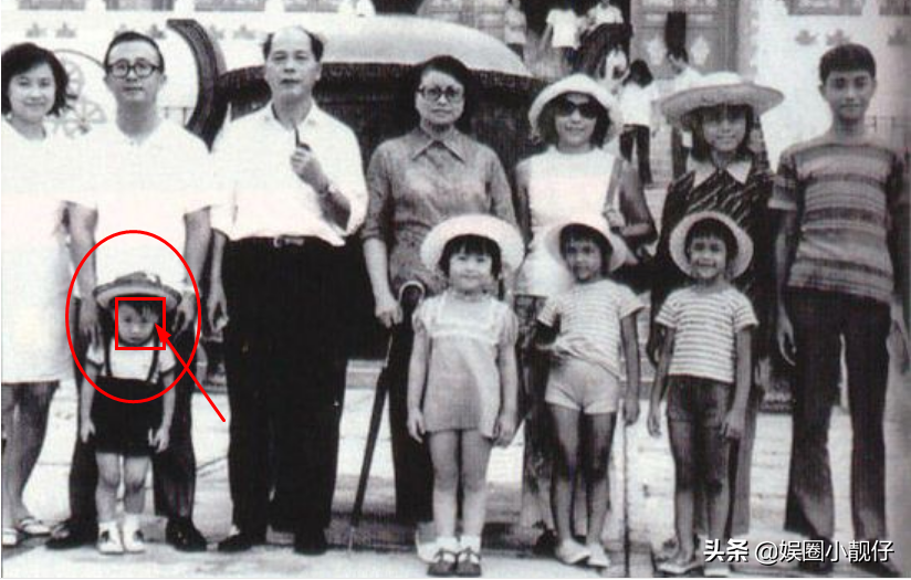 张国荣去世19年，唐鹤德60岁却仍陷进回忆，孑然一身