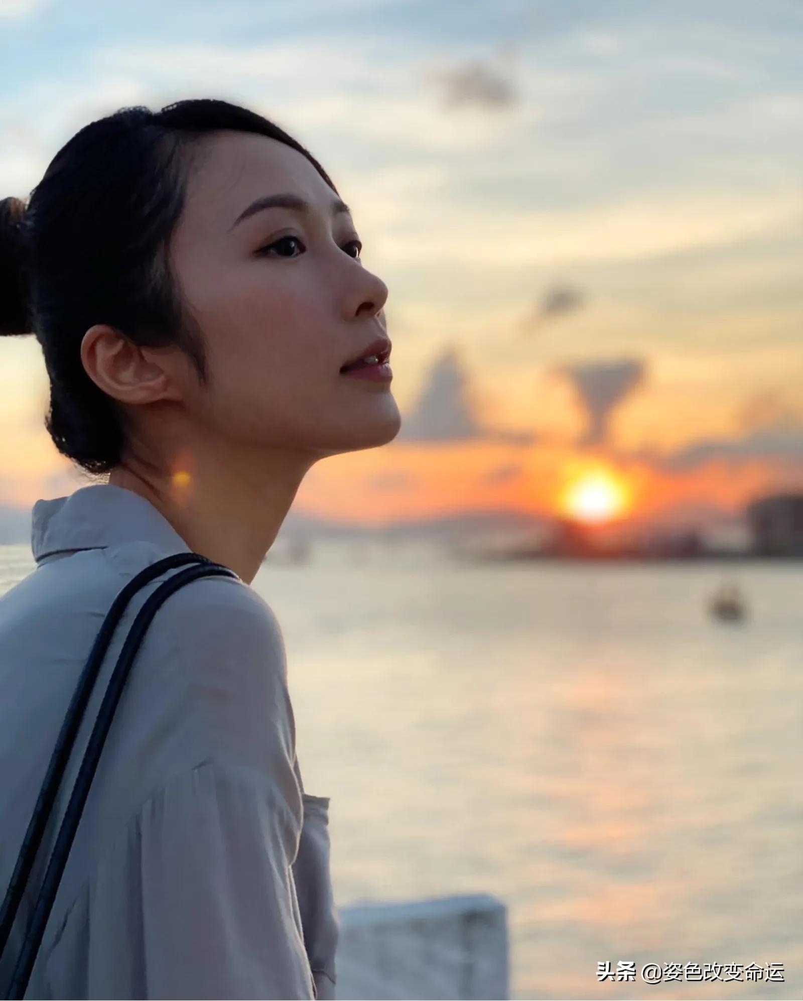 不管反黑还是反黑路人甲，汤怡都是最美的一个，可惜没人认识