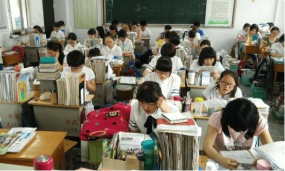 甘华田教授建议：取消中考，普及高中，改为5+3+2义务教育