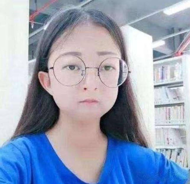 43斤女大学生，为救弟弟吃多年辣椒拌饭，去世前得知男友癌症病逝