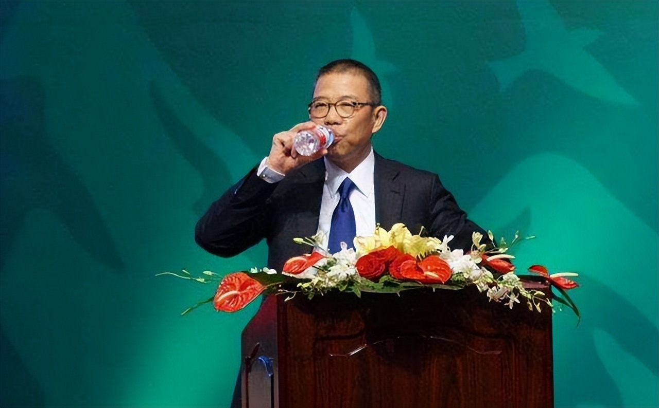 年赚百亿，却2次卖身！称霸广东的老字号，输给了昔日死敌