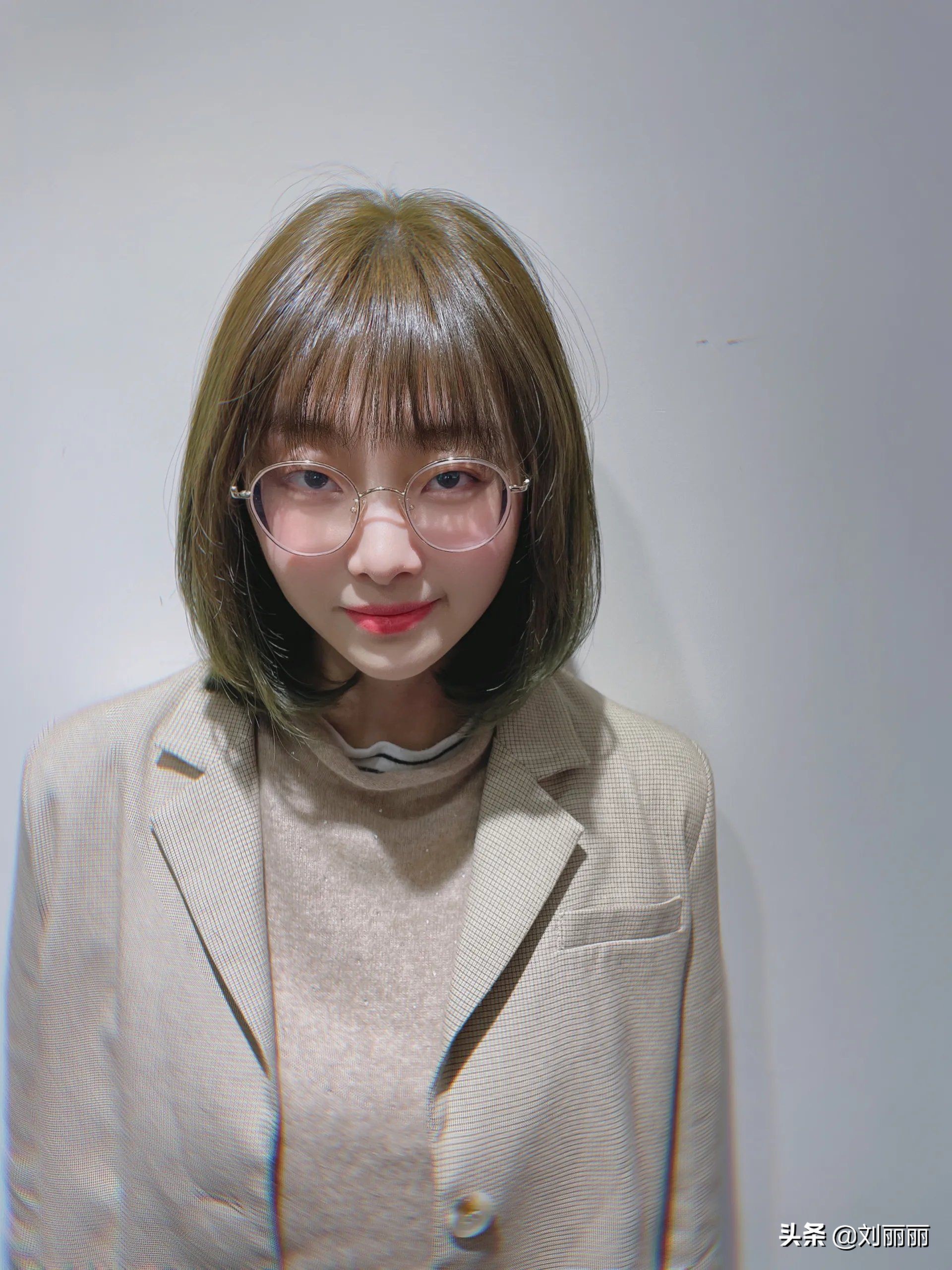 短头发图片女2017款(女士发型从短到长16款) - 赤虎壹号