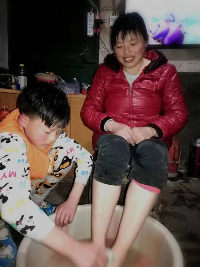 你认为怎么做才是对父母的孝顺?