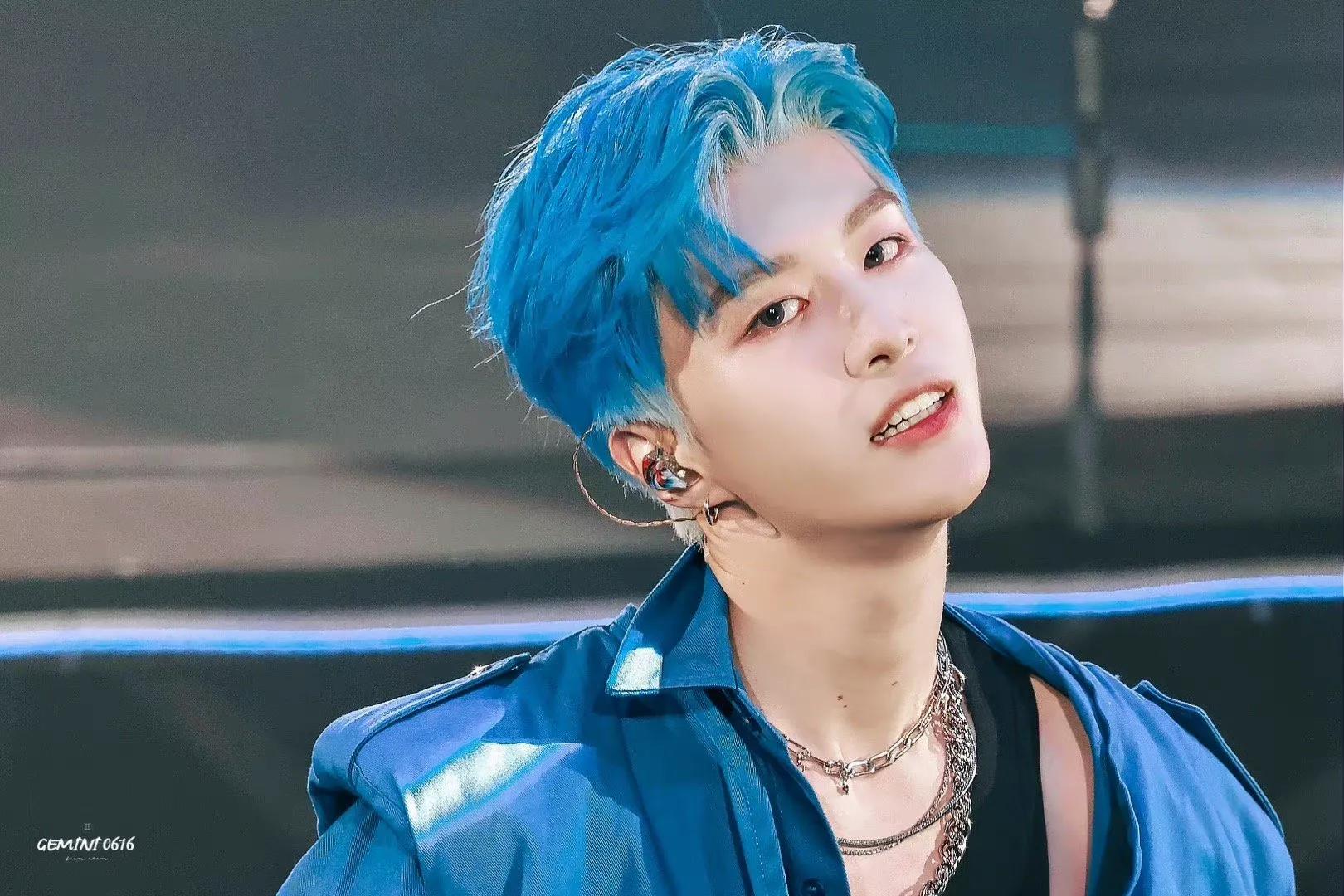 他们原地组成一个团吧