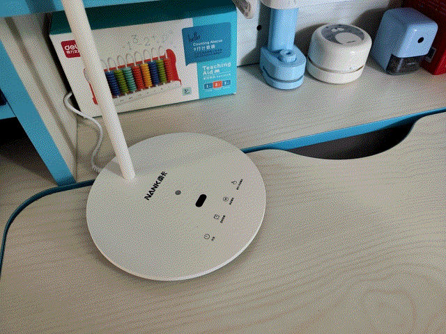 给孩子一个纯粹的学习灯！南卡新品L1学习灯体验