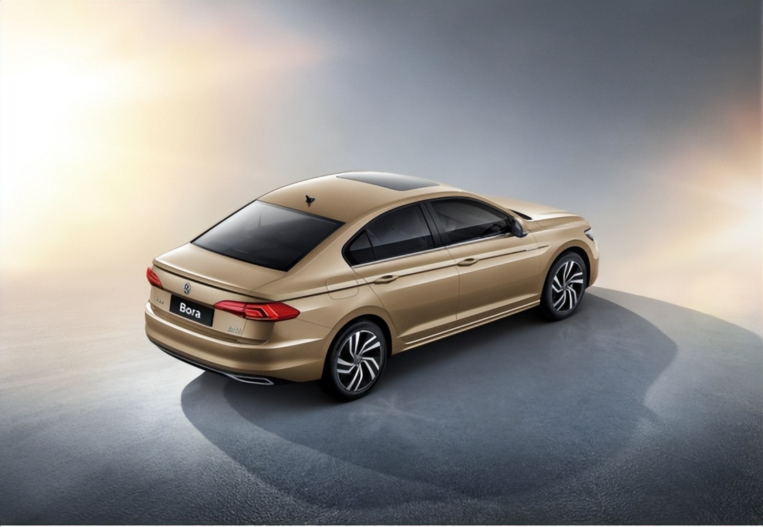 10万左右大众车(一汽-大众十万左右的车买什么好?宝来表现出众)