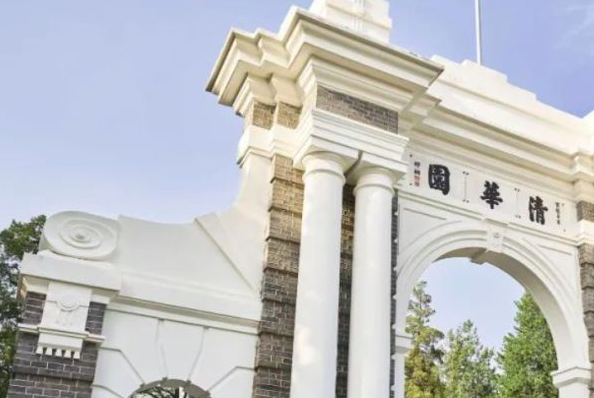 清华美女博士走红，号称“小石原里美”，每段学习经历都与众不同