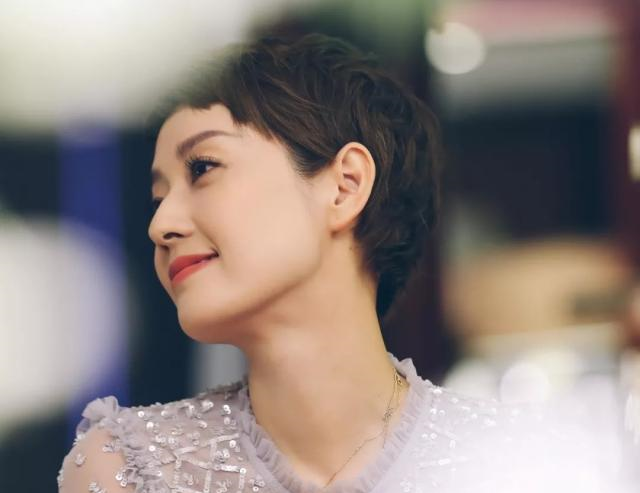 大龄剩女真的是因为太优秀，所以才把自己“剩下了”吗？