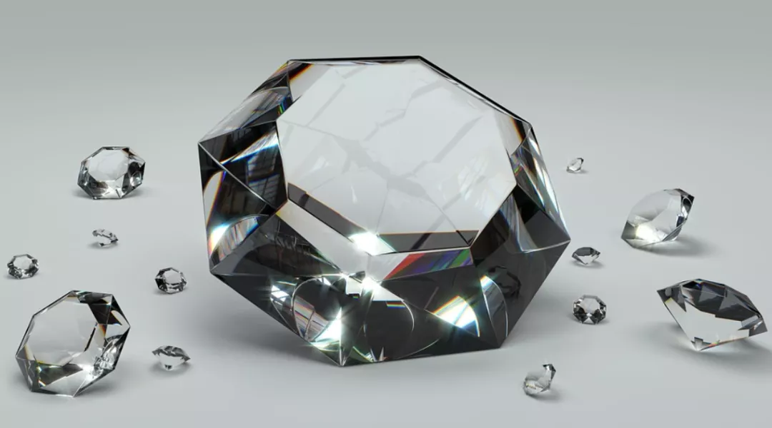 垄断到了极致会怎样？钻石值多少钱被谁定价？