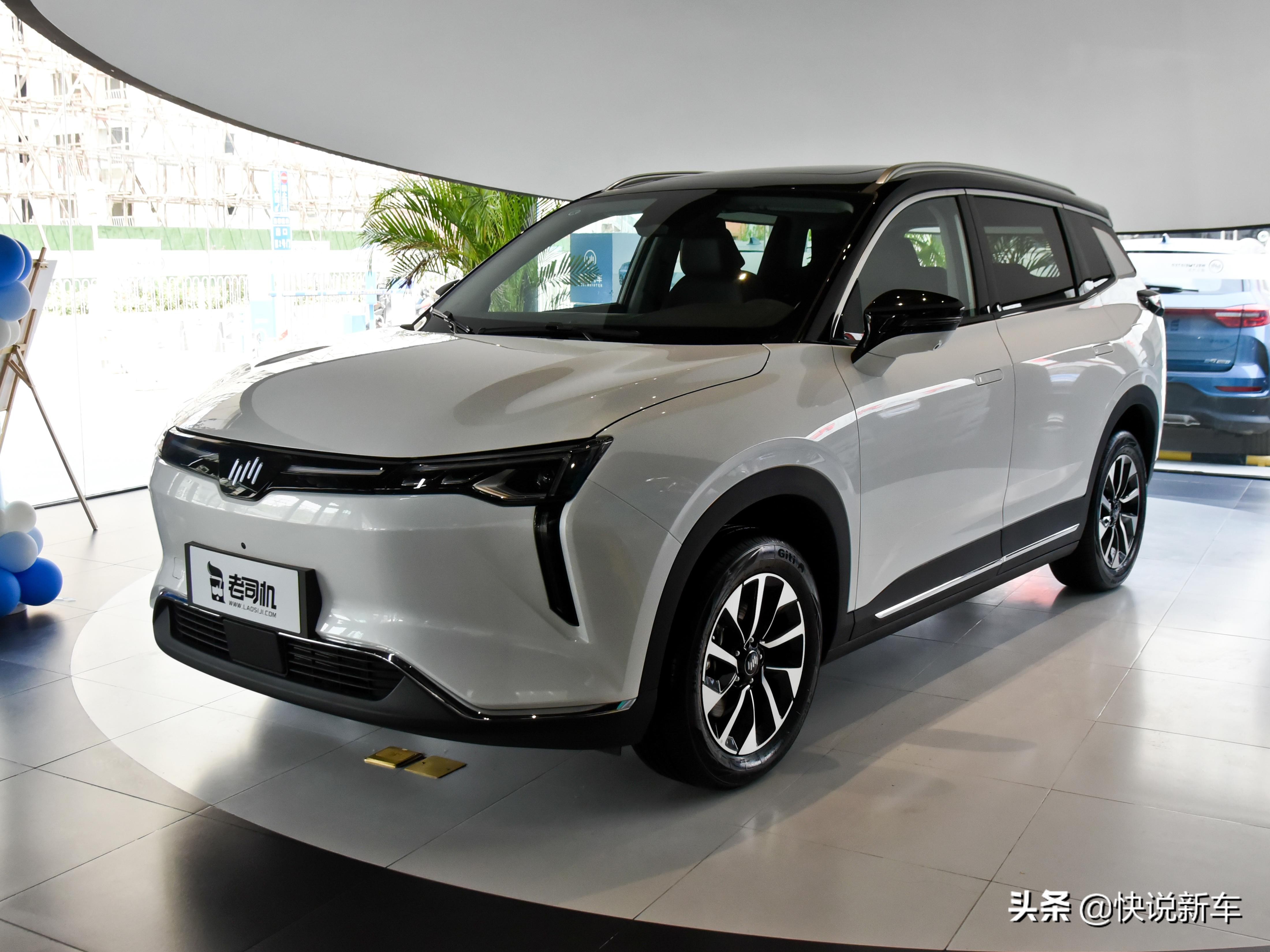 威马电动汽车续航520km，官方售价及实车图片一览
