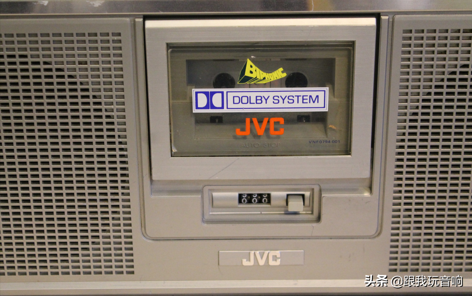 JVC RC-656LB 便携式立体声收录机 (1980年生产)