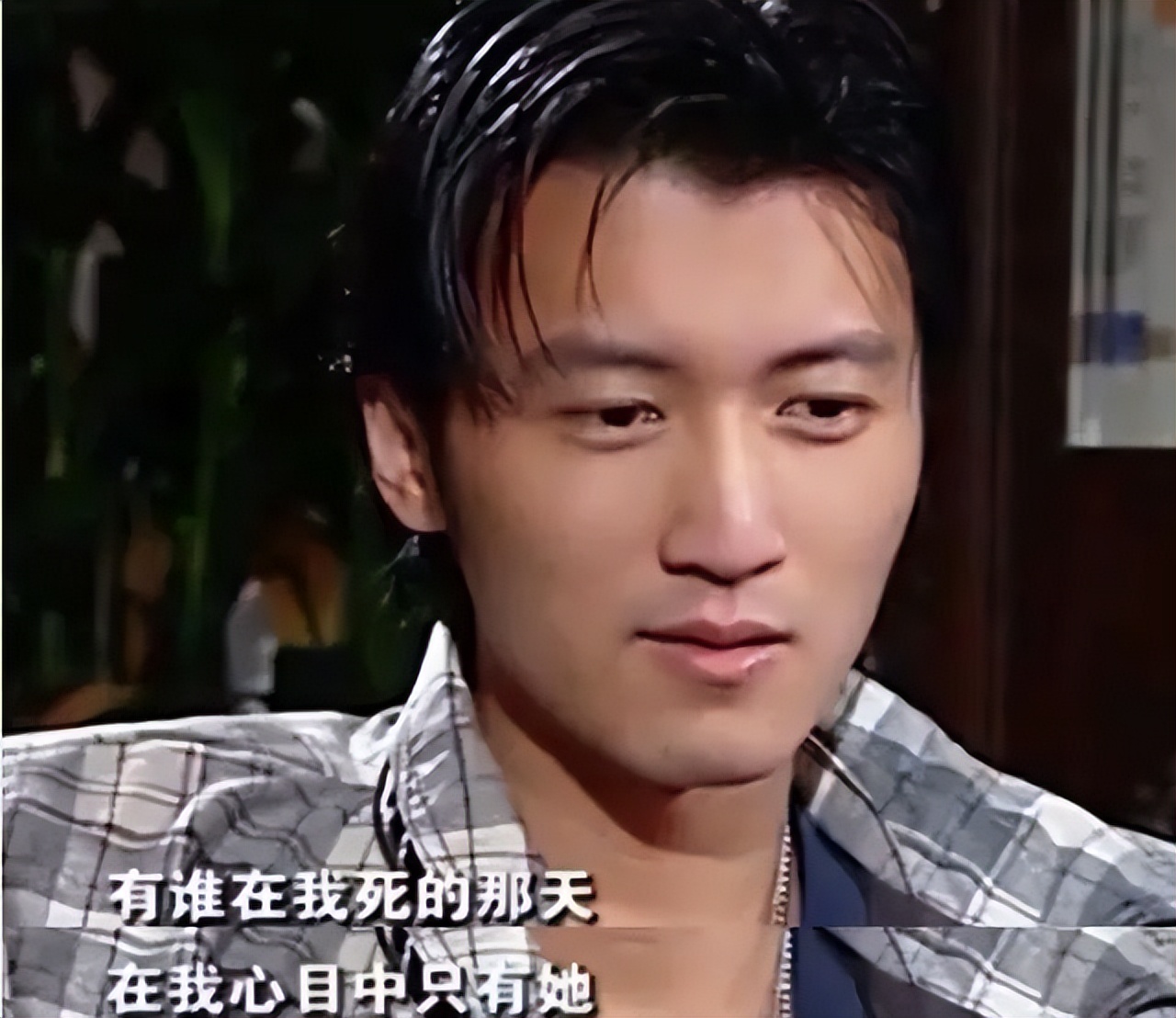 娱乐圈5对“患难情人”，陪对方度过了风波，却都得不得好结果