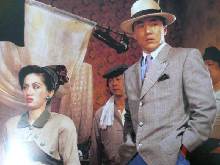 “功夫巨星”成龙纵横影坛近50年，主演电影票房数据总汇