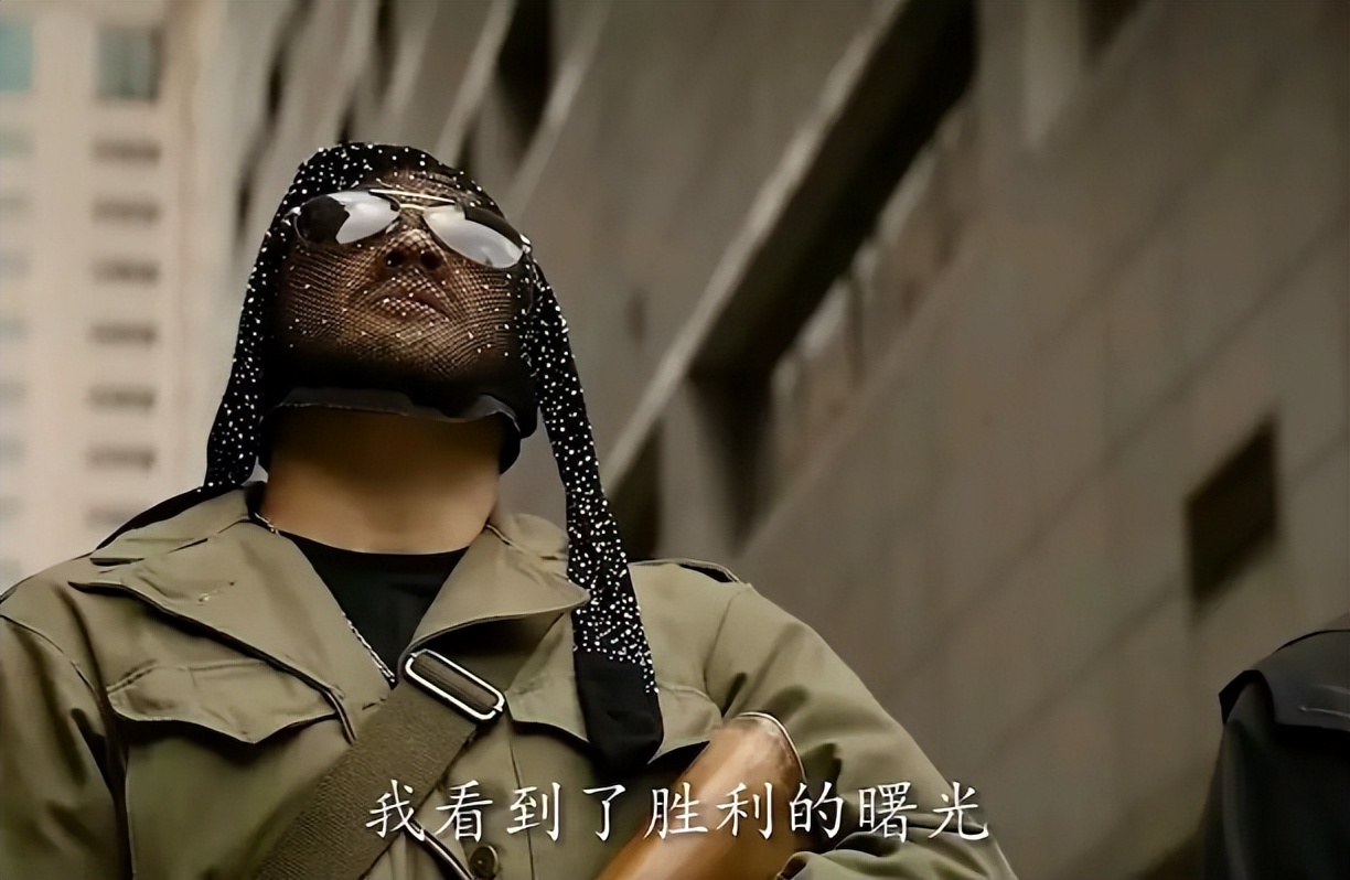 通信行程卡“摘星”，旅游业和餐饮业有救了？