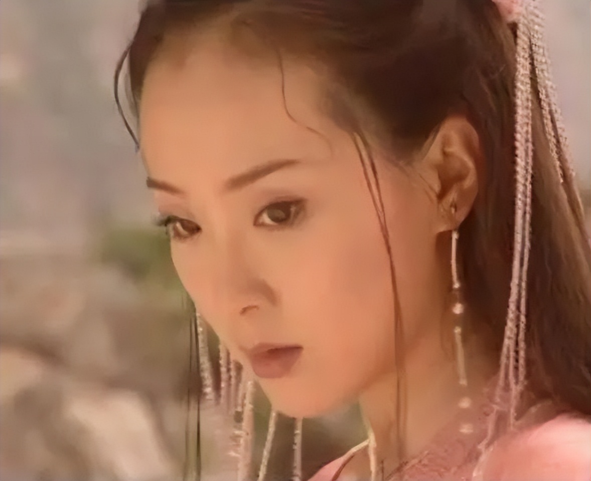 这10个女星，明明长得清纯无辜，演起“蛇蝎美人”却一个比一个狠