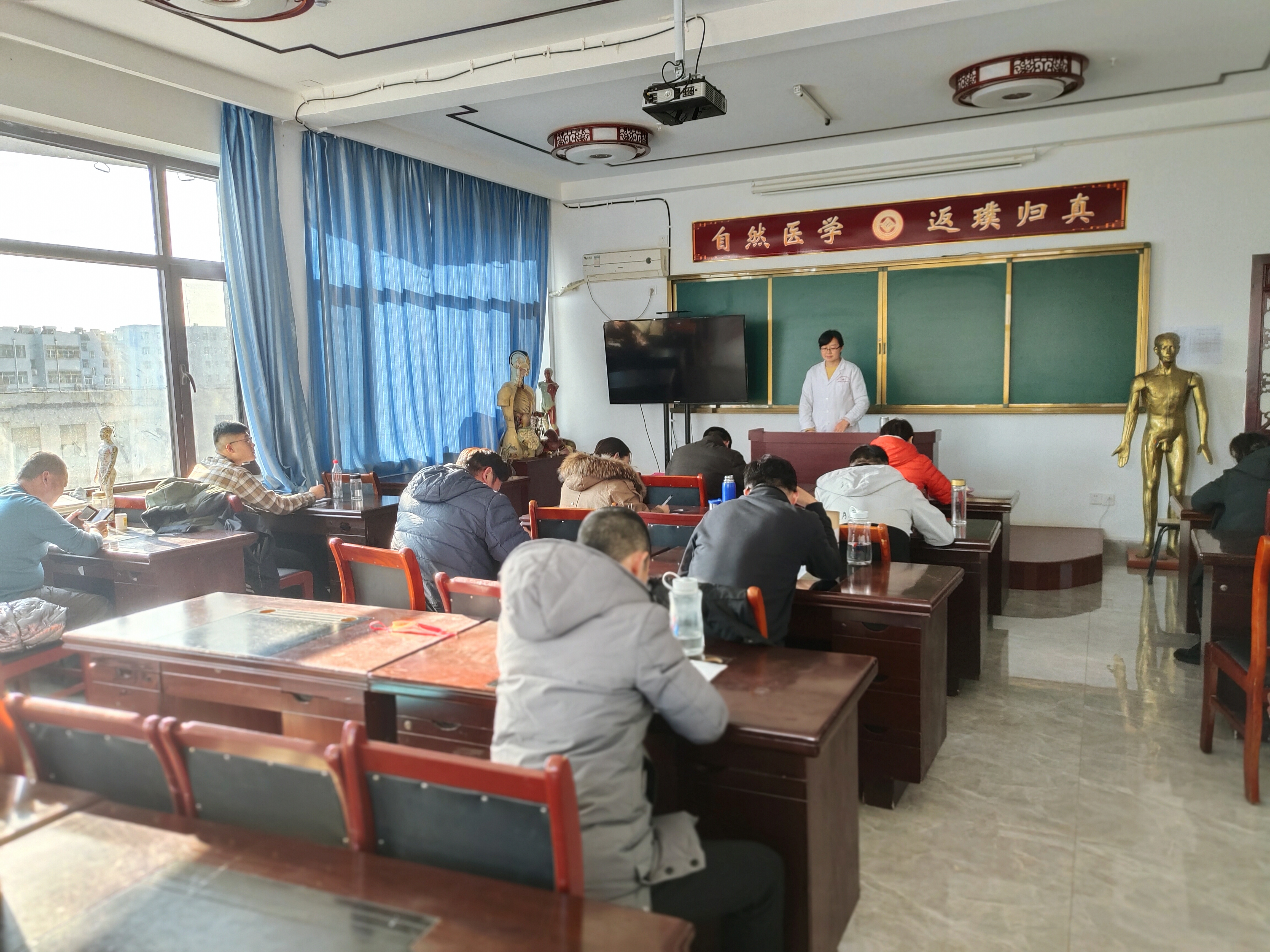 潍坊金掌传承学校：推动潍坊中医药传承和创新