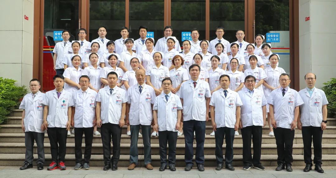 花季少女腹藏巨大肿瘤！省人民医院精心“拆弹”解难题