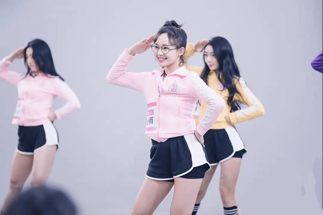 被“抛弃”的练习生：下了节目被赶出宿舍，穷到只剩五毛钱