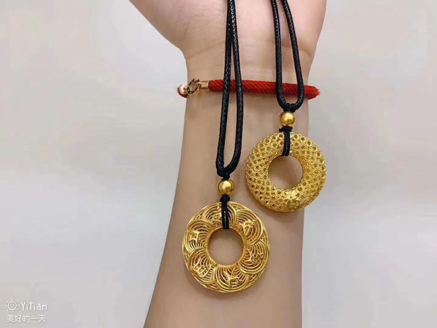 送爸妈黄金,怎么选?10款经典吊坠,寓意也是极好的