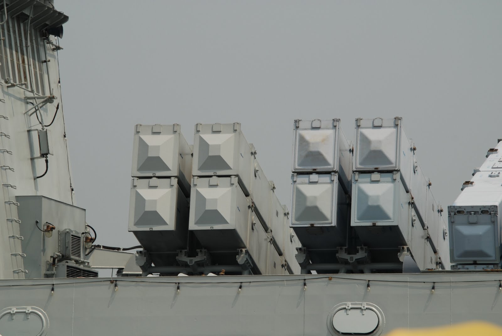 С������ʱ�����052B�人�������¯��δ��ҡ��һ��Զ������