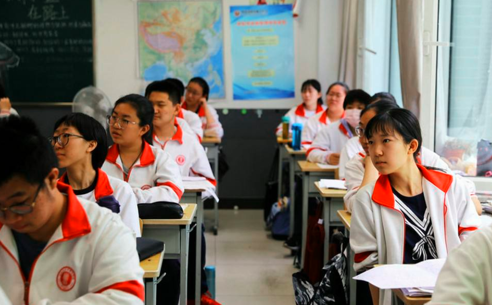 高三下半学期很关键，学生是否需要补课？看看班主任怎么说