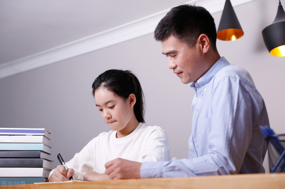 越来越多青少年患脊柱侧弯？想要预防，得做好这5点