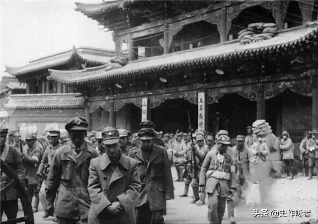 盘点解放战争中，四位起义失败的国军将领，其中一位惨遭学生出卖