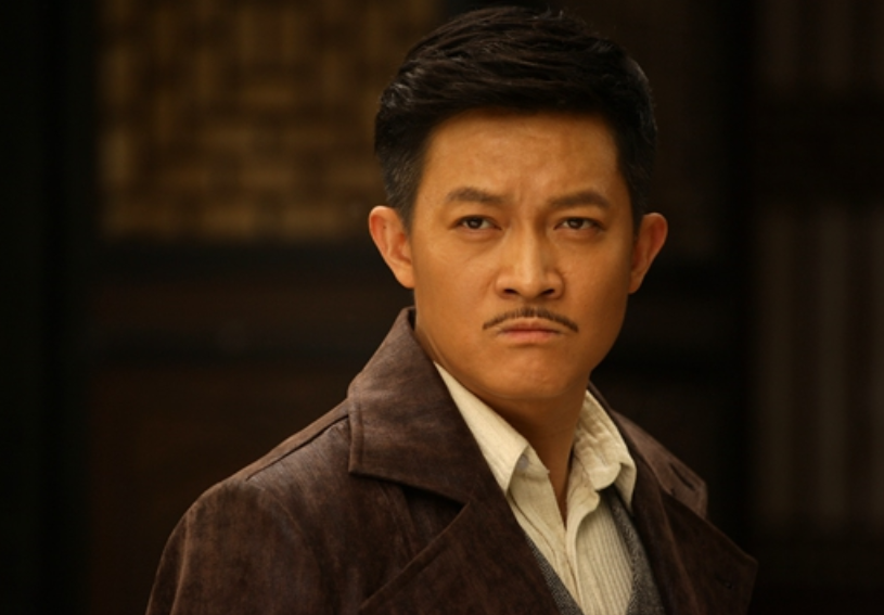 “自带悲剧脸”的8位男星，五官凑在一起，演什么都很丧，怎么救