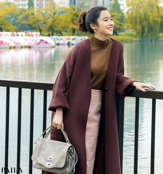 咖啡色半身裙搭配图片(步入35岁的女人) - 赤虎壹号