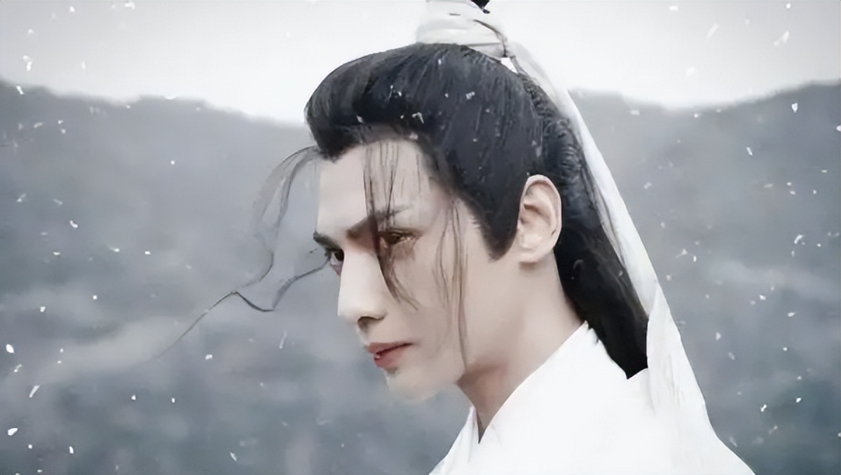 “龙须刘海”不要随便碰，颜值高的仙气飘飘，颜值低的秒变蟑螂精