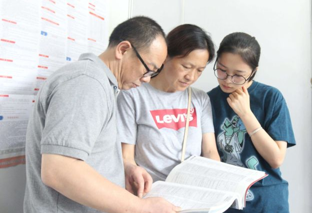 大学里最辛苦的四大专业：医学、建筑、法学与计算机科学