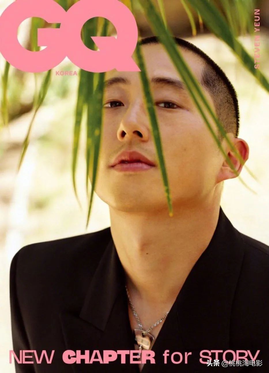 韩裔演员史蒂文·元《GQ》封面大片，帅气板寸痞气十足