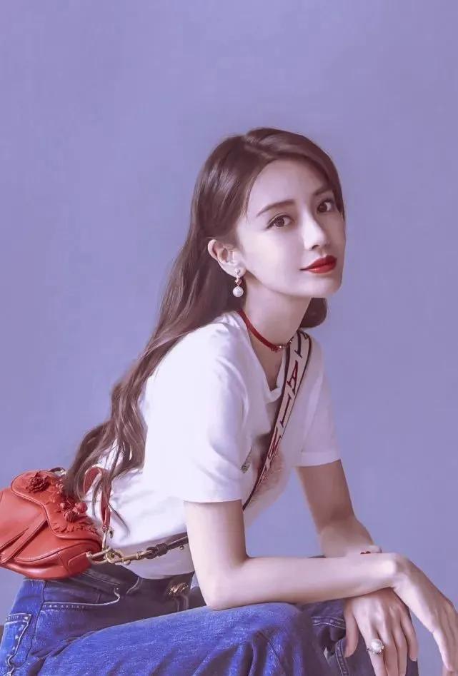 Angelababy虽然演技不行但是长得很美