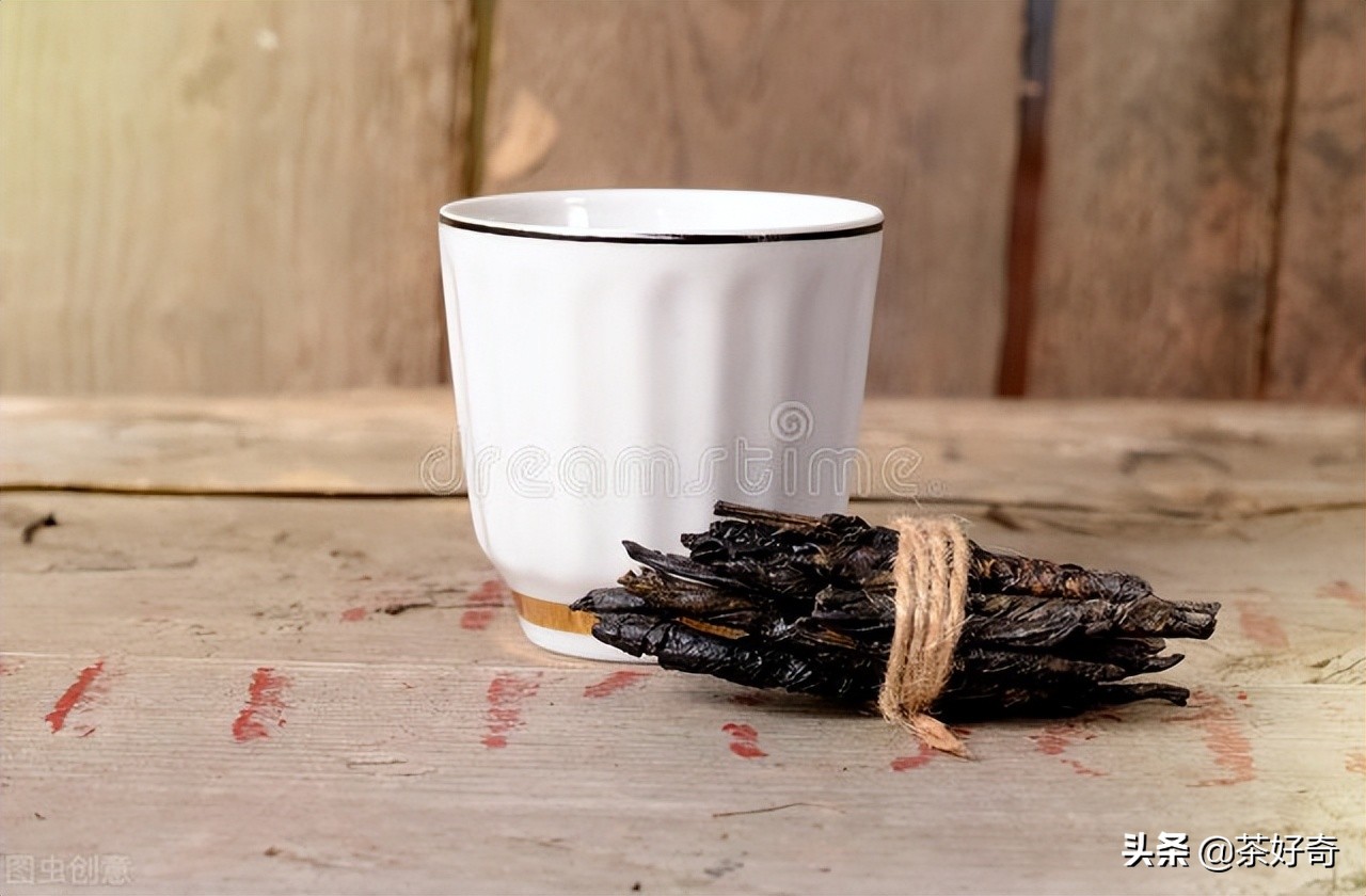 海南一絕苦丁茶，苦盡甘來好養生。 你喝得下嗎？